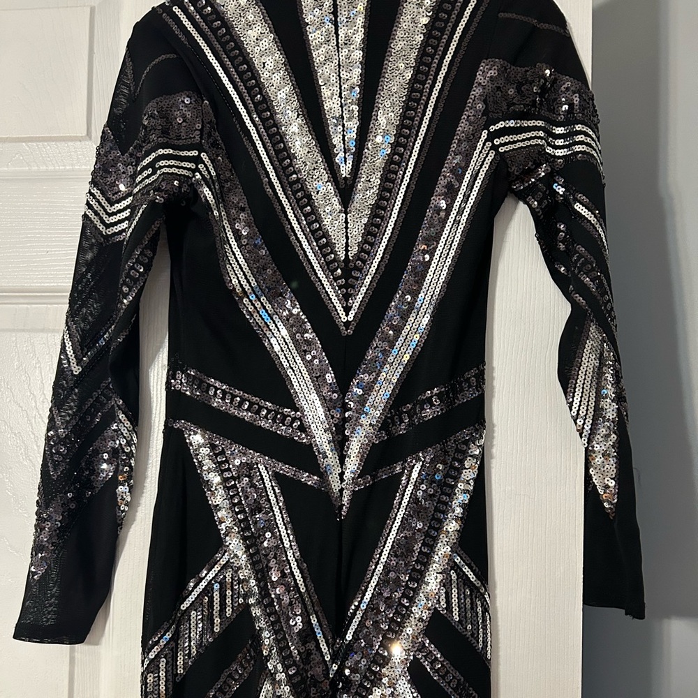 Express size XS cocktail Black mini sequin dress size